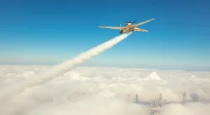 uae-cloud-seeding-aircraft-flying-over-desert-clouds-