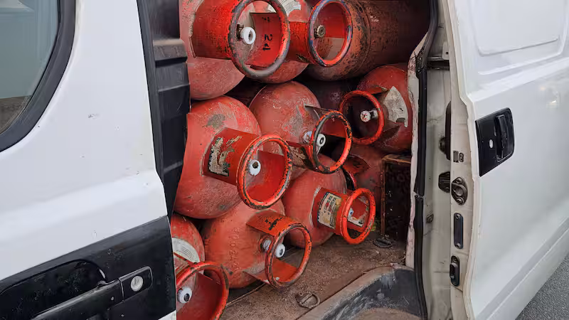Dubai Police Intercept Hazardous Gas Cylinder Transport